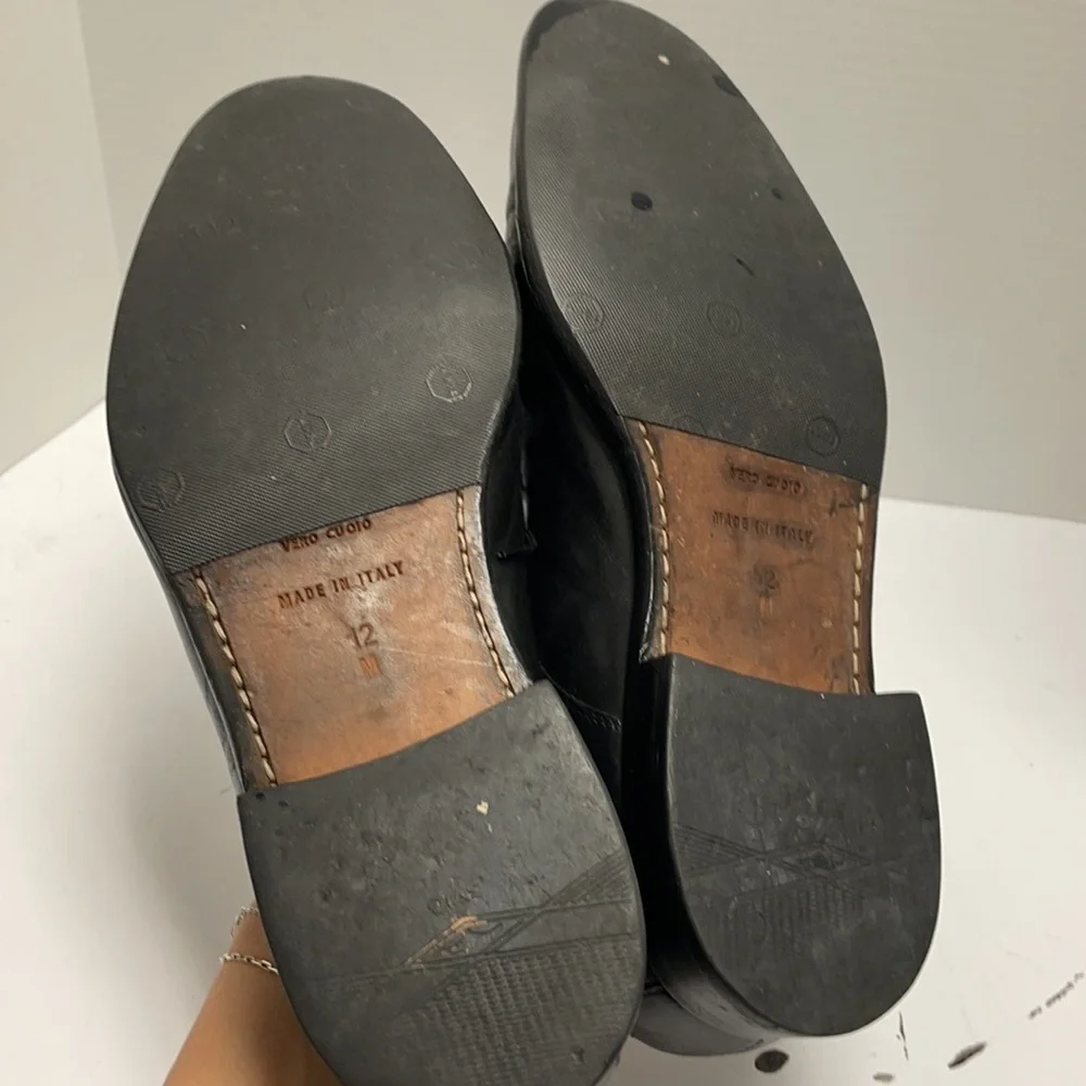 Saks Fifth Ave leather Thomas loafers